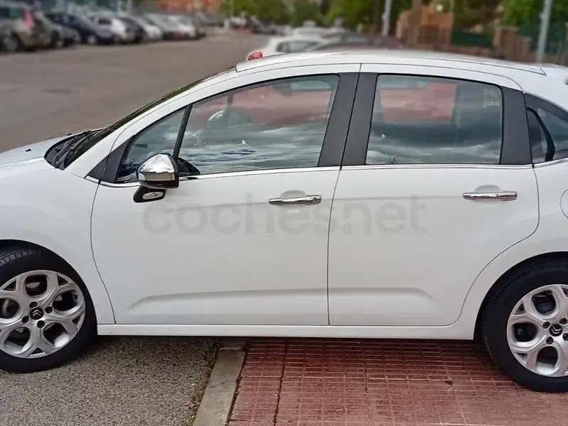 Usado Citroën C3 Tonic 68 CV (50 kW) 2014 Blanco Berlina