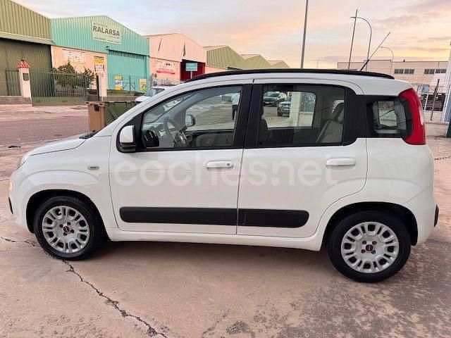 Usado Fiat Panda Lounge 75 CV (55 kW) 2014 Blanco Berlina