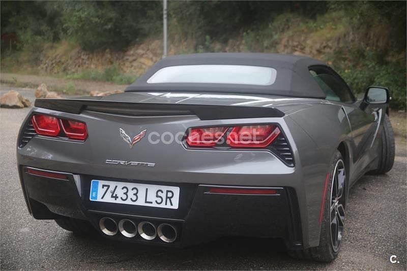Usado Chevrolet Corvette Stingray 450 CV (330 kW) 2014 Gris / plata Descapotable