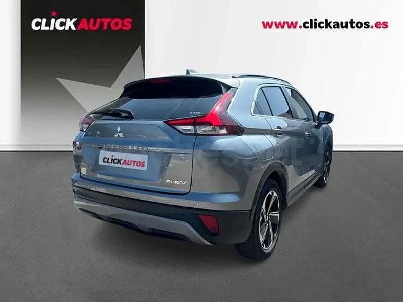 Usado Mitsubishi Eclipse Cross 188 CV (138 kW) 2023 Gris / plata SUV