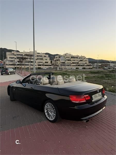 Usado BMW 320 Cabriolet 170 CV (125 kW) 2008 Negro Descapotable
