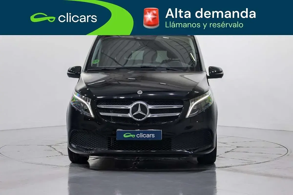 Usado Mercedes V220 163 CV (119 kW) 2023 Negro Monovolumen
