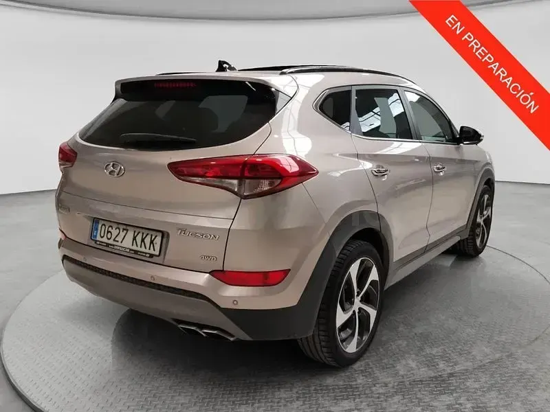 Usado Hyundai Tucson 185 CV (136 kW) 2018 Blanco SUV