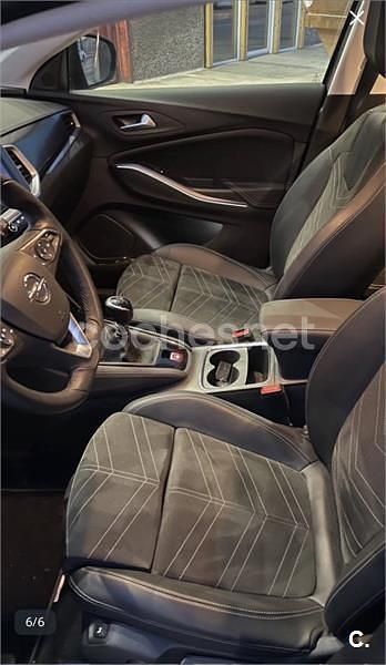 Usado Opel Grandland X Ultimate 130 CV (95 kW) 2022 Gris / plata SUV