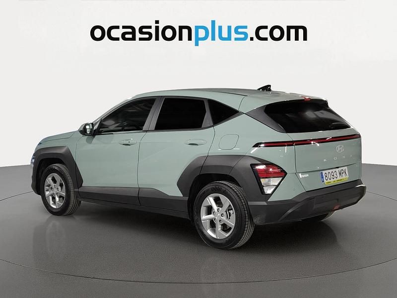 Usado Hyundai Kona 141 HP (103 kW) 2024 Verde SUV