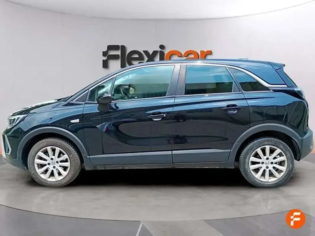 Usado Opel Crossland Business Elegance 120 CV (88 kW) 2020 Negro SUV