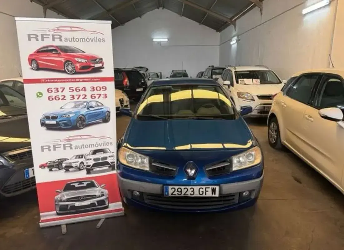 Usado Renault Mégane Exception 131 CV (96 kW) 2008 Azul Utilitario