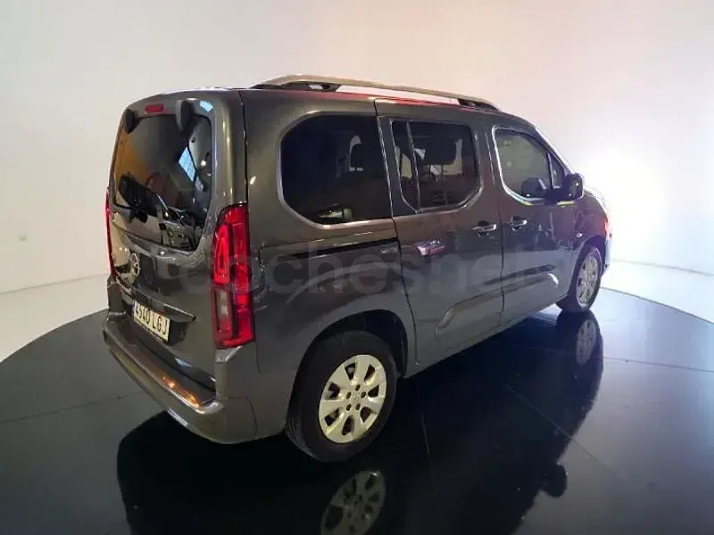 Usado Opel Combo Life Edition+ 131 CV (96 kW) 2020 Gris / plata Monovolumen