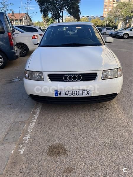 Usado Audi A3 Ambition 125 CV (91 kW) 1997 Blanco Berlina