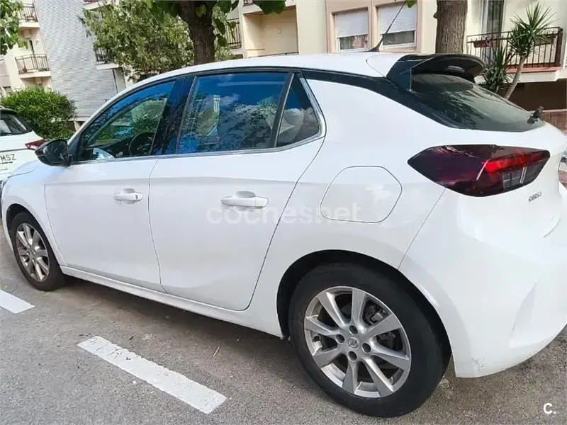 Usado Opel Corsa Elegance 100 CV (73 kW) 2020 Blanco Utilitario