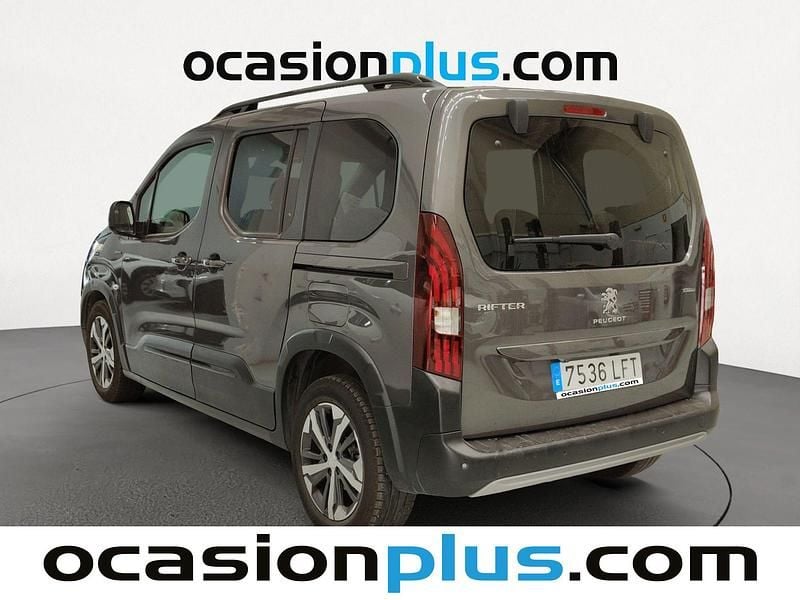 Usado Peugeot Rifter GT-line 131 CV (96 kW) 2020 Gris plata Monovolumen