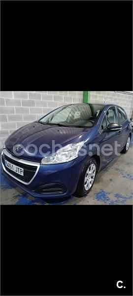 Azul Usado 2016 Peugeot 208 Access Utilitario | 5300 € (Super precio) - Imagen 1/4