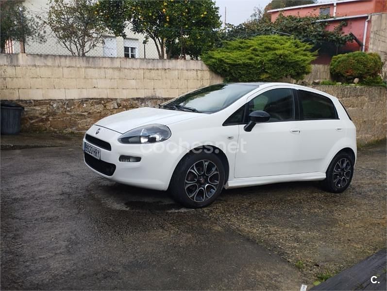 Blanco Usado 2013 Fiat Punto Easy Berlina | 3999 € - Imagen 1/4
