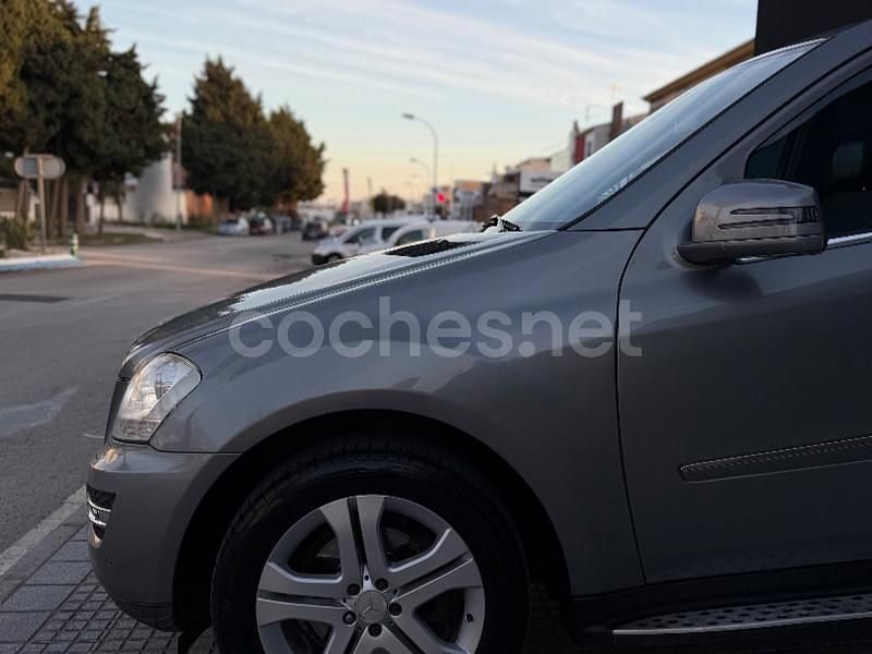 Usado Mercedes ML350 258 CV (189 kW) 2012 Gris / plata SUV