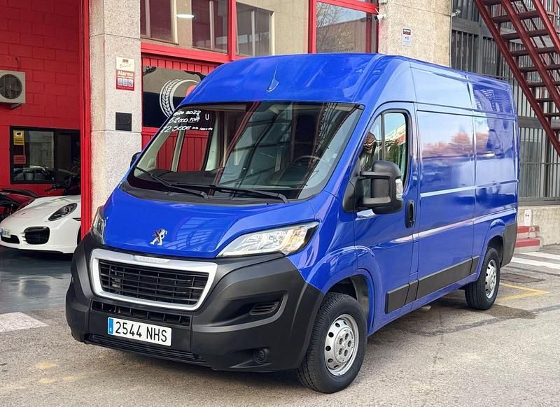 Azul Usado 2022 Peugeot Boxer S Van | 18.595 € (Super precio) - Imagen 1/4