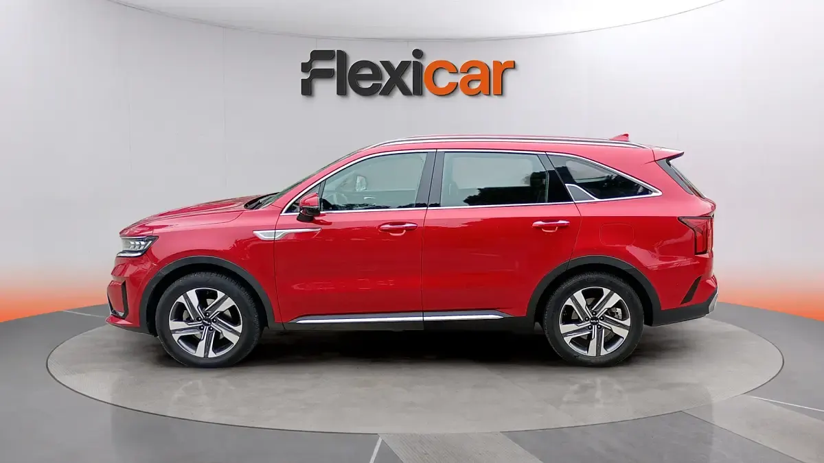 Usado Kia Sorento 232 CV (170 kW) 2023 Burdeos SUV