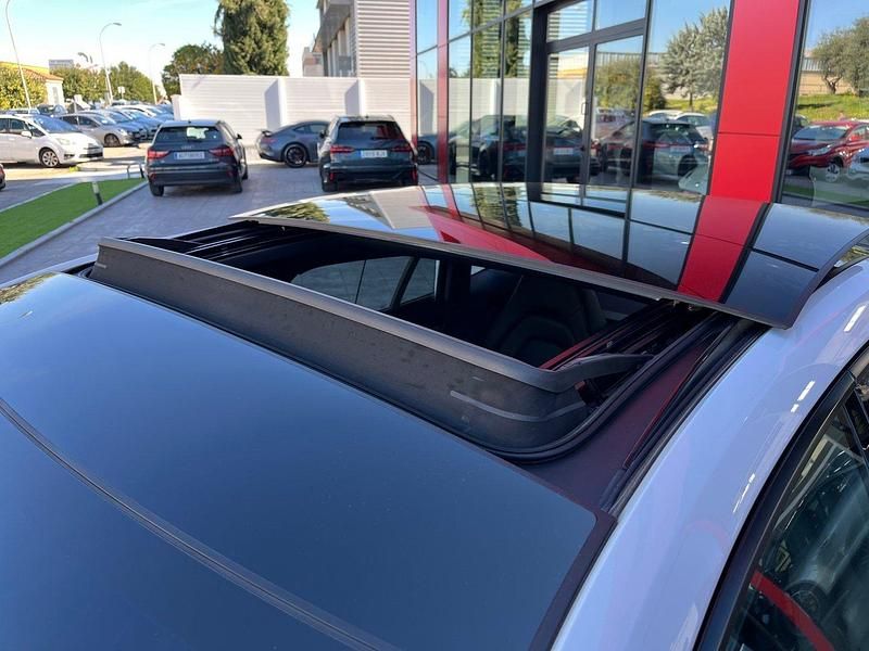 Usado Porsche Panamera 4 330 CV (242 kW) 2019 Blanco Berlina