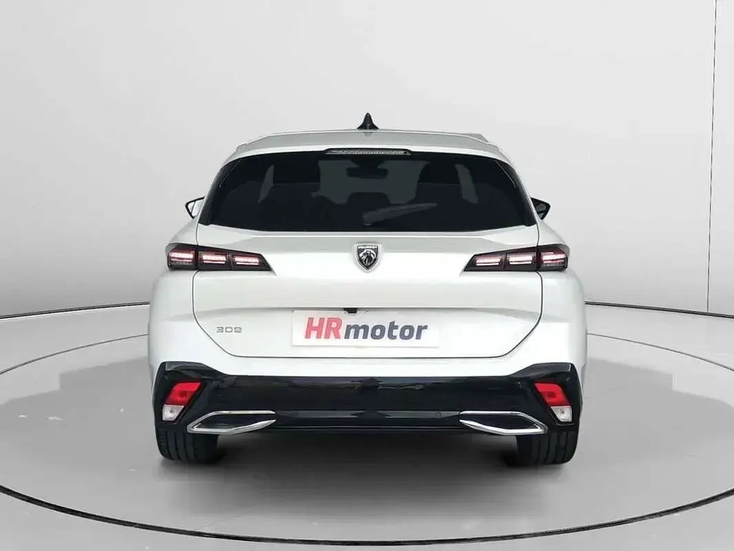 Usado Peugeot 308 SW Allure 131 CV (96 kW) 2025 Blanco Familiar