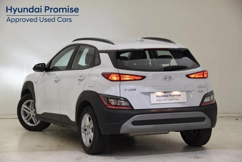 Usado Hyundai Kona 120 CV (88 kW) 2021 Blanco SUV