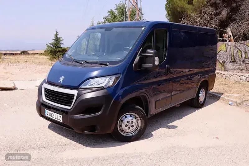 Azul Usado 2020 Peugeot Boxer Van | 16.850 € (Precio justo) - Imagen 1/4