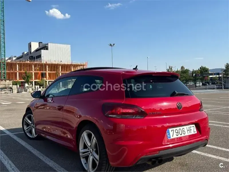 Usado VW Scirocco Edition 140 CV (102 kW) 2011 Rojo Coupe