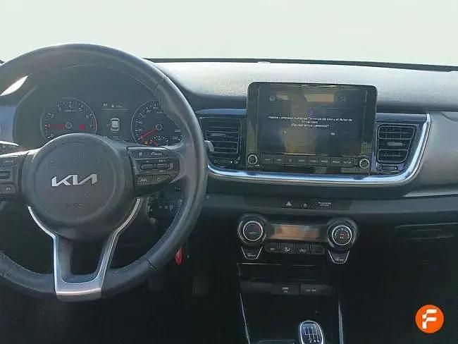 Usado Kia Stonic GT-Line 120 HP (88 kW) 2021 Vermelho SUV