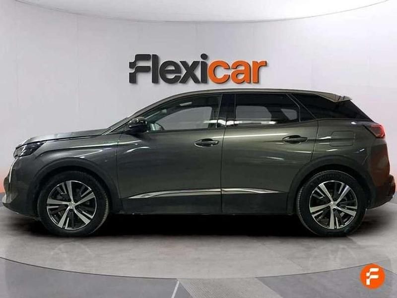 Usado Peugeot 3008 Allure 226 CV (166 kW) 2023 Gris SUV