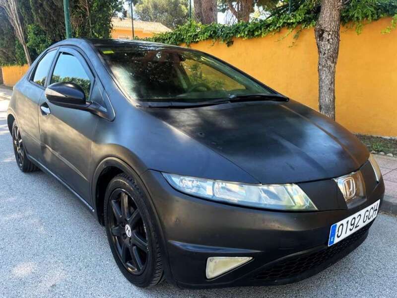 Negro Usado 2008 Honda Civic Sport Utilitario | 4800 € (Precio justo) - Imagen 1/4
