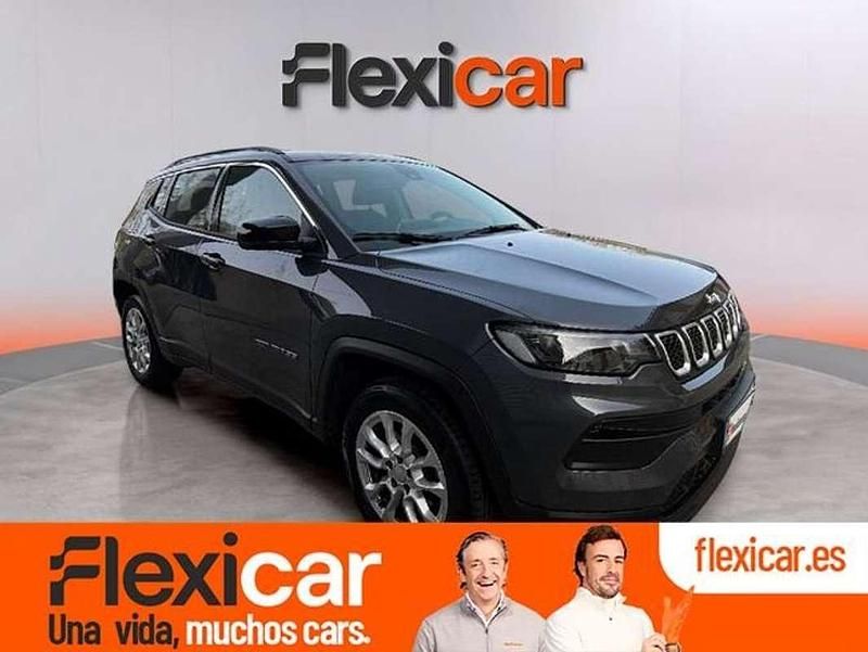 Usado Jeep Compass Longitude 131 CV (96 kW) 2021 Gris SUV