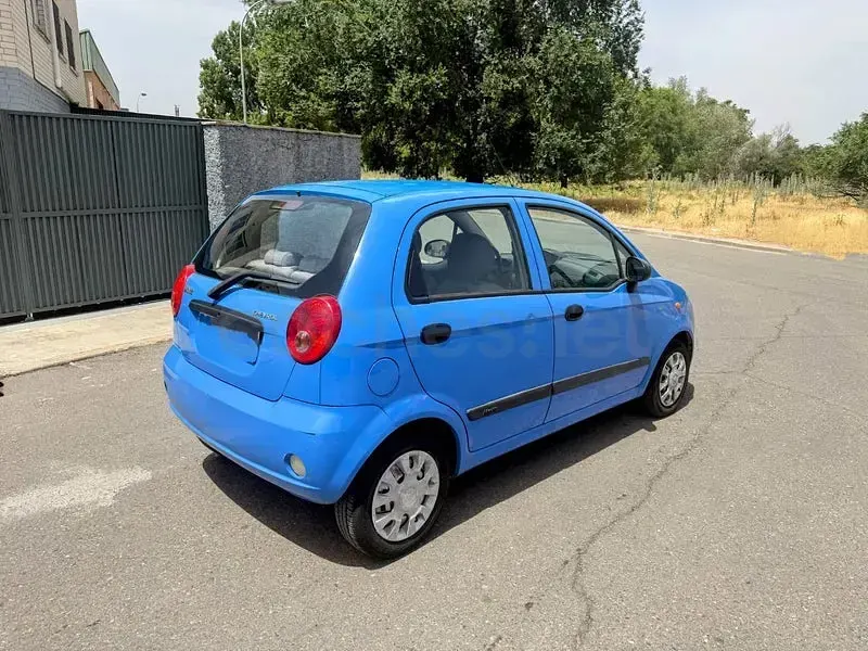 Usado Chevrolet Matiz SE 65 CV (47 kW) 2005 Azul Utilitario