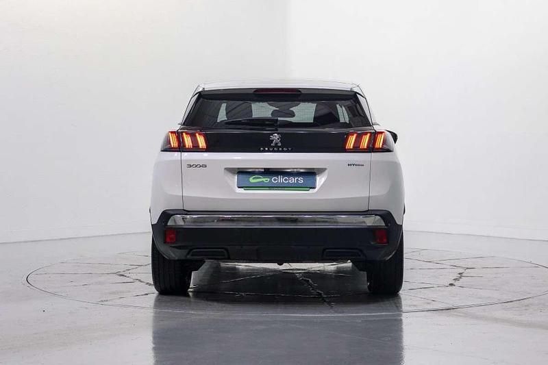 Usado Peugeot 3008 Allure 224 CV (164 kW) 2023 Blanco SUV