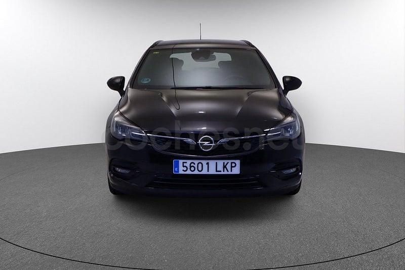Usado Opel Astra Ultimate 145 CV (106 kW) 2020 Negro Familiar