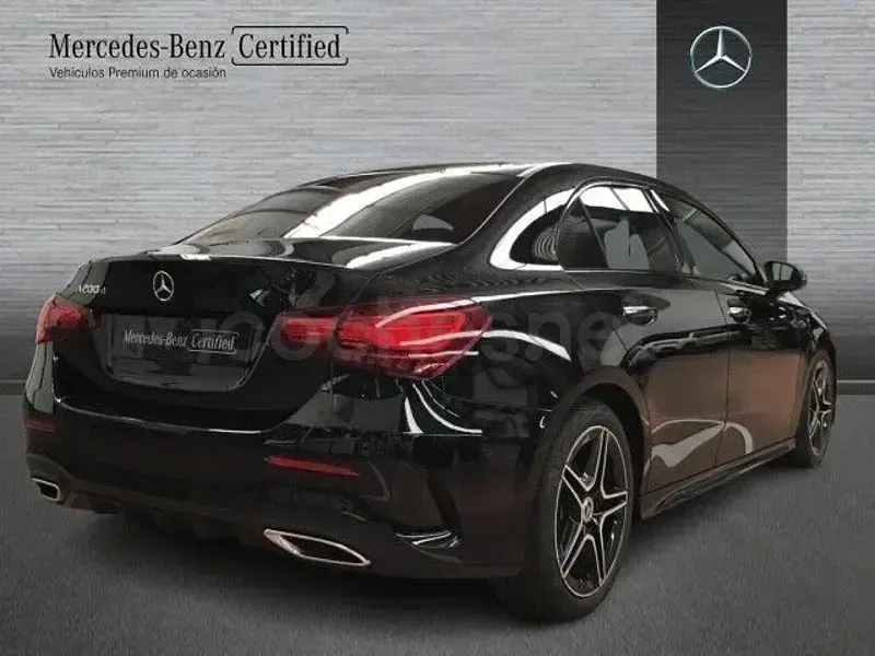Usado Mercedes A200 150 CV (110 kW) 2025 Negro Berlina