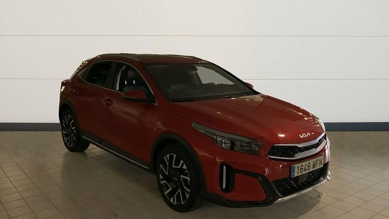 Rojo Usado 2023 Kia XCeed SUV | 25.600 € (Precio justo) - Imagen 1/1