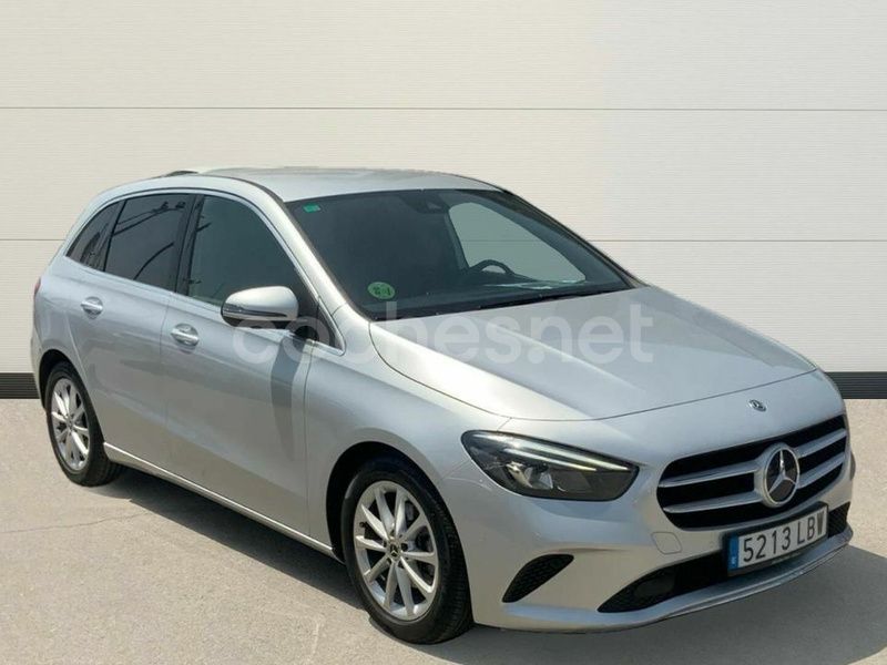 Gris / plata Usado 2019 Mercedes B180 Monovolumen | 23.500 € (Precio justo) - Imagen 1/4