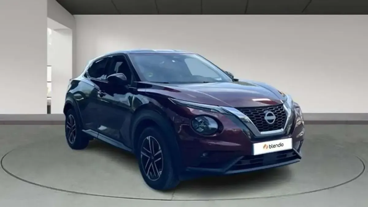 Usado Nissan Juke N-Connecta 114 HP (83 kW) 2025 Vermelho SUV