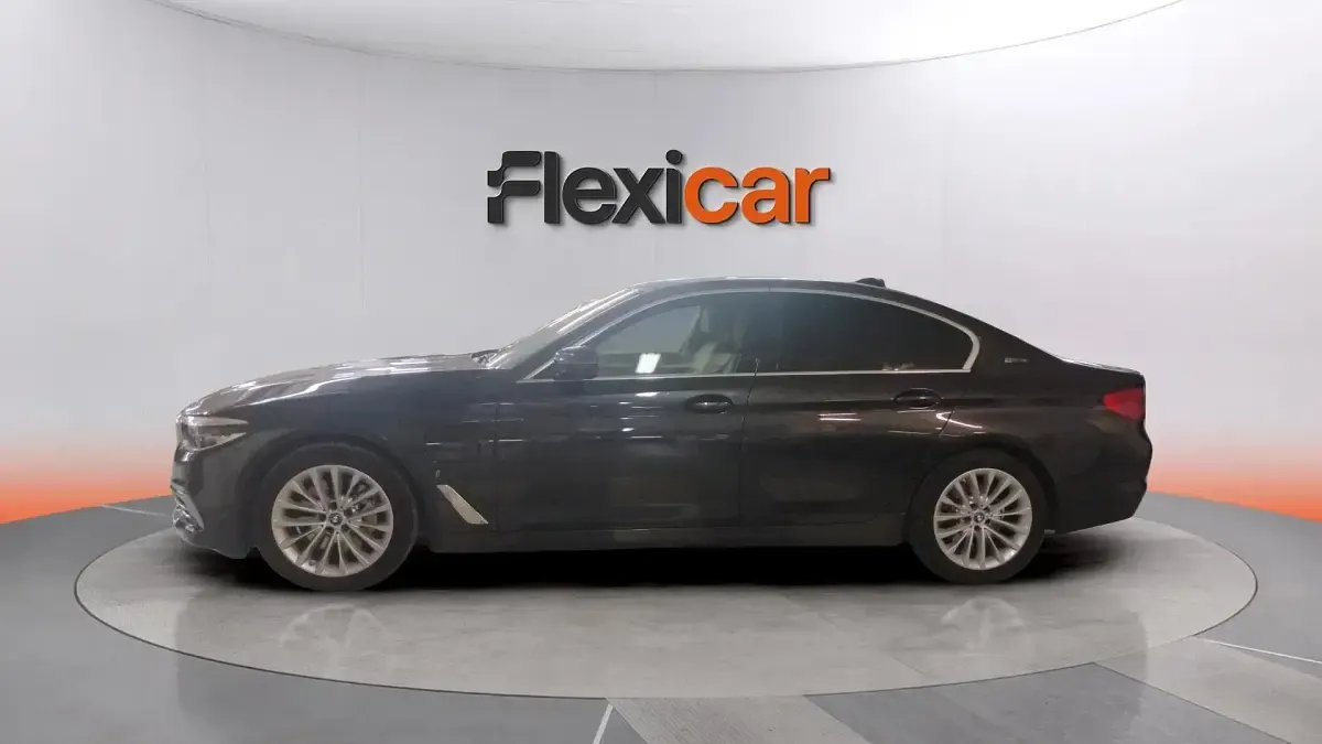 Usado BMW 530e 252 CV (185 kW) 2019 Negro Berlina