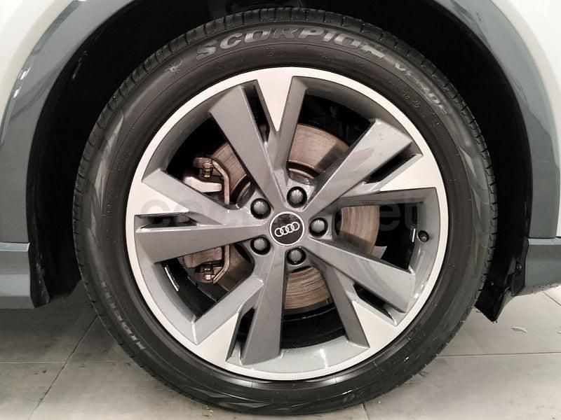 Usado Audi Q4 e-tron S-Line 150 kW (204 CV) 2021 Eléctrico SUV