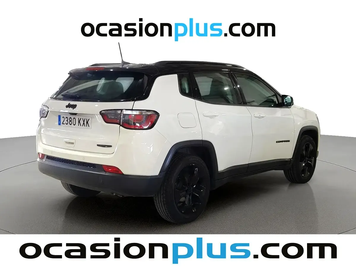 Usado Jeep Compass Sport 140 CV (102 kW) 2019 Blanco SUV