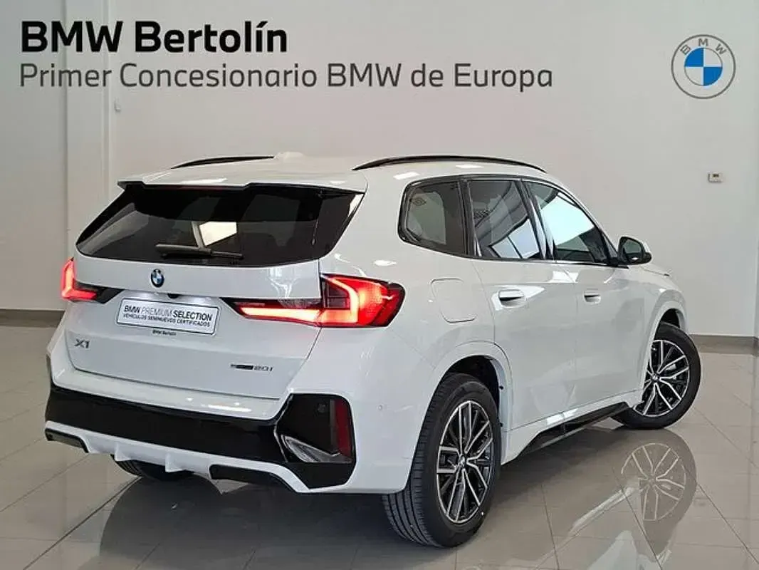 Usado BMW X1 170 CV (125 kW) 2026 Blanco SUV
