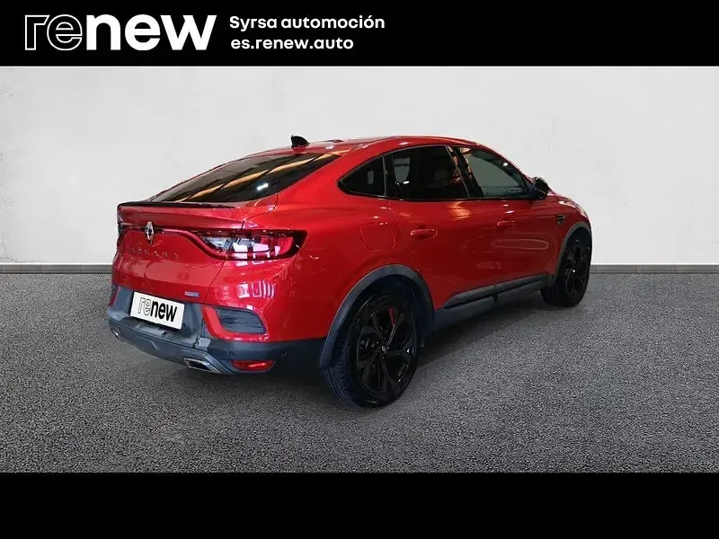 Usado Renault Arkana R.S. 94 CV (69 kW) 2023 Rojo SUV