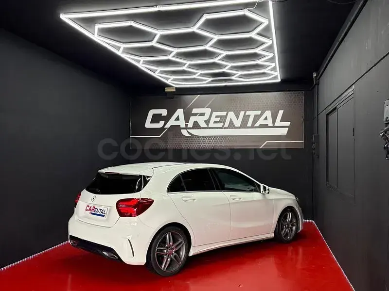Usado Mercedes A200 AMG line 136 CV (100 kW) 2016 Blanco Utilitario