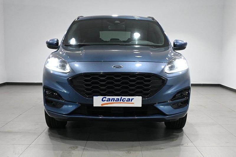 Usado Ford Kuga ST-Line X 225 HP (165 kW) 2022 Azul SUV