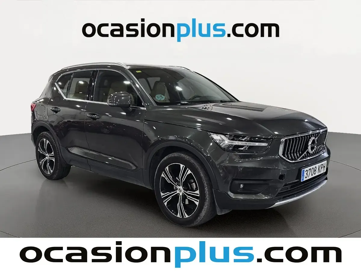 Usado Volvo XC40 Inscription 150 CV (110 kW) 2018 Gris SUV