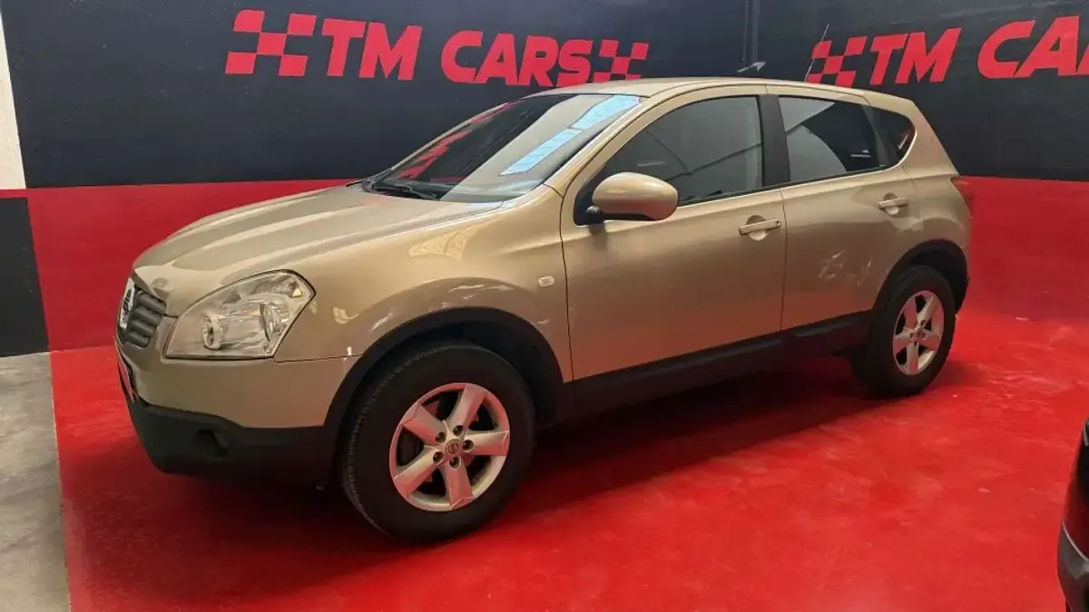 Usado Nissan Qashqai Acenta 114 CV (83 kW) 2008 Beige SUV