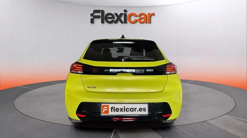 Occasion Peugeot 208 Allure 101 PK (74 kW) 2025 Geel Hatchback