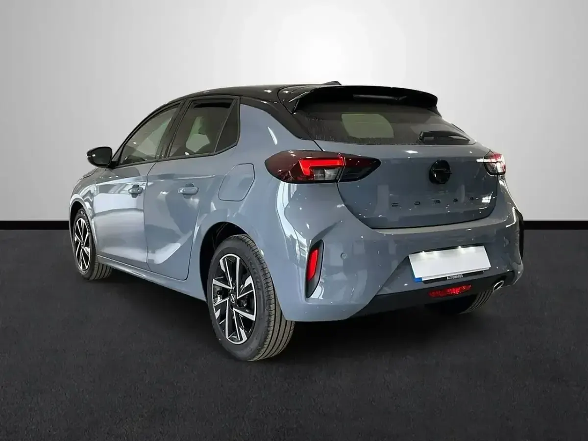 Nuevo Opel Corsa 100 CV (73 kW) 2026 Gris Utilitario
