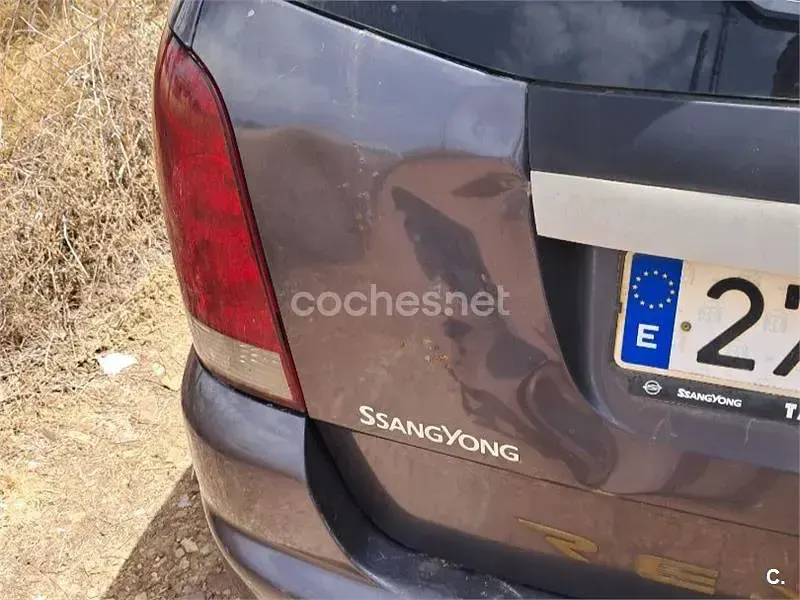 Usado SsangYong Rexton 165 CV (121 kW) 2004 Azul SUV