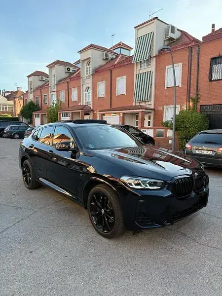 Usado BMW X4 M Sport 360 CV (264 kW) 2024 Negro SUV