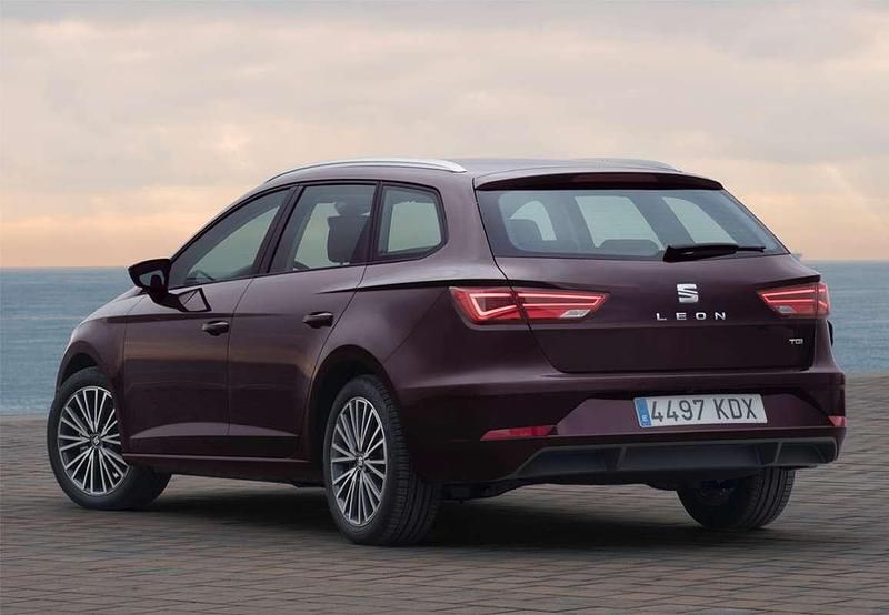 Begagnad Seat Leon ST Style 110 HK (80 kW) 2016 Blå Kombi